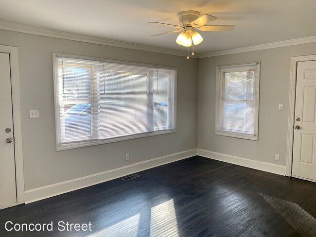 Building Photo - 2 br, 1 bath House - 320 S Benjamine St