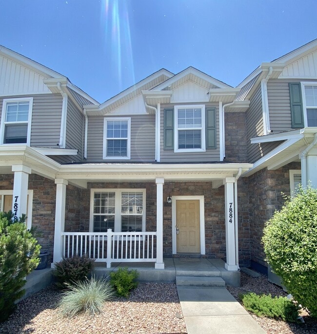 Building Photo - 7884 Sandy Springs Point