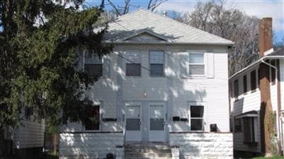 Primary Photo - 633 Forest Ave