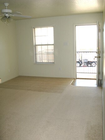 Building Photo - 501 Bermuda