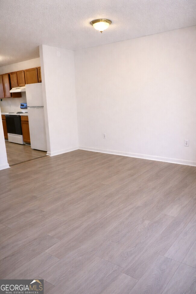 Foto del edificio - 120 Shamrock Ln