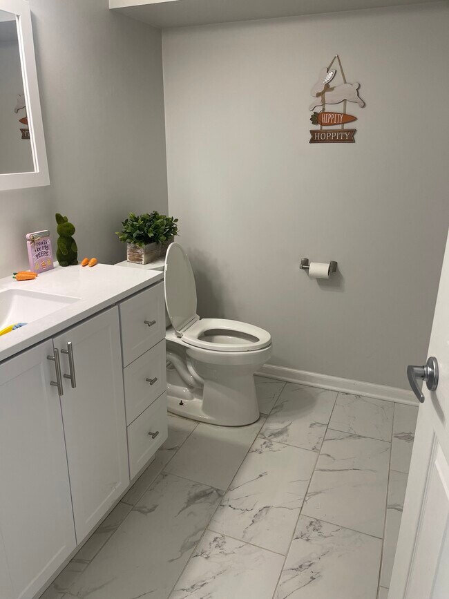 Baño - 2314 S Seeley Ave