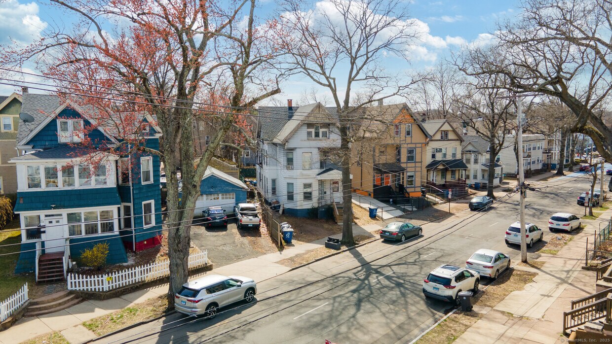 Primary Photo - 58 Derby Ave