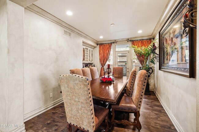 Foto del edificio - 428 Woodland Rd