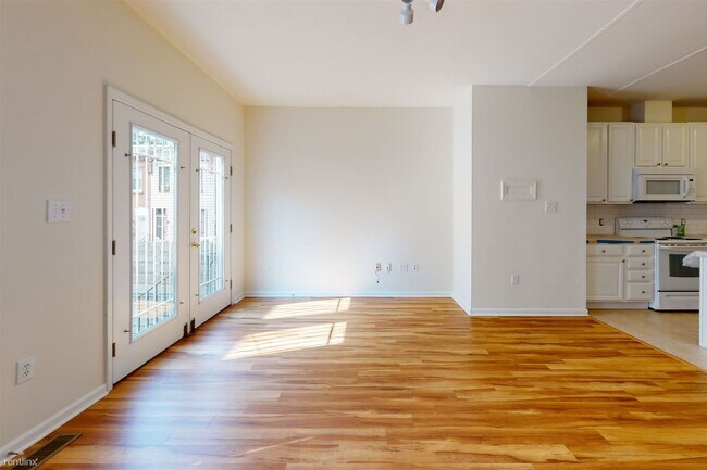 Foto del edificio - 6 br, 2 bath House - 2024 N 17TH ST