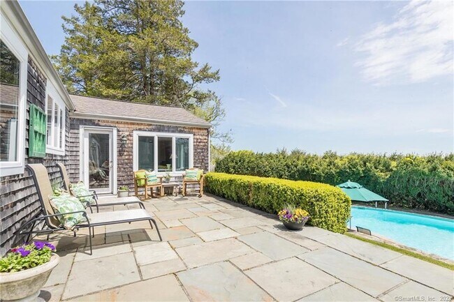 Foto del edificio - 19 Bluewater Hill