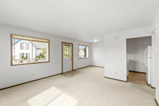 Foto del edificio - 810 E 18th St