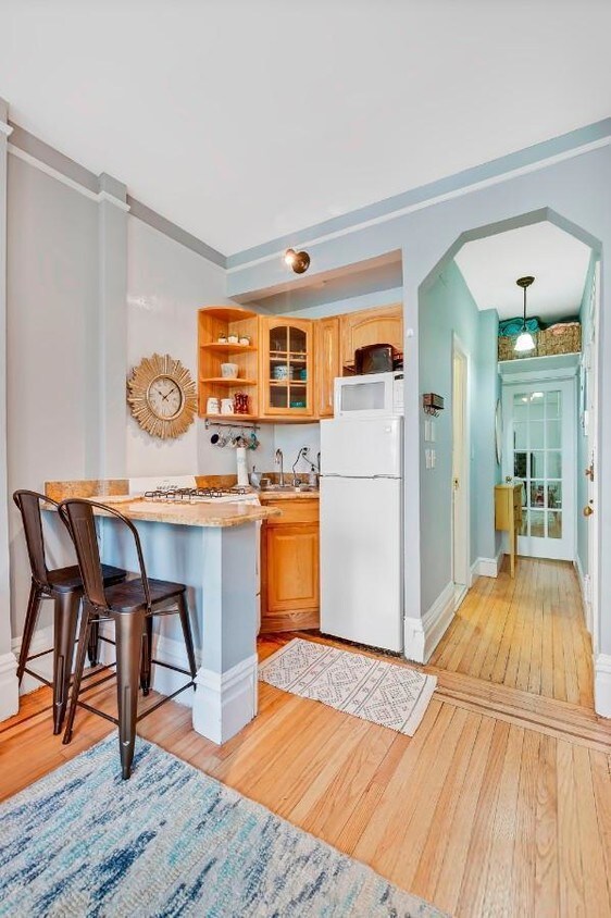 Building Photo - 309 East 18th Street