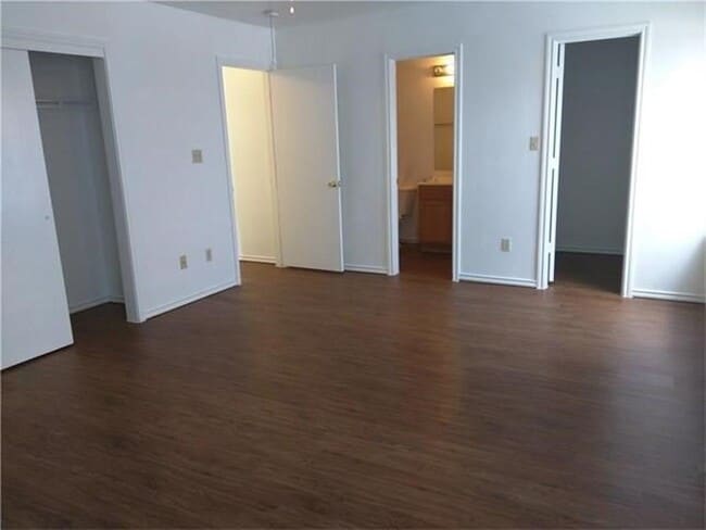 Building Photo - 1027 Sagewood Trail
