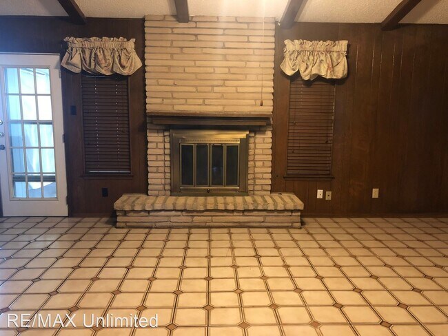 Foto del edificio - 3 br, 2 bath House - 4635 Kay Ann Dr