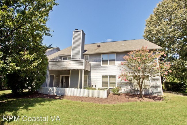 Foto del edificio - 2 br, 2 bath House - 12765 St James Place #B