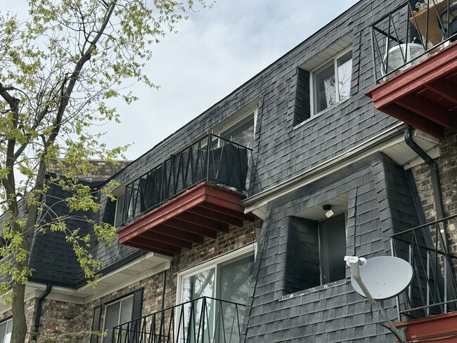 Foto del edificio - 1703 W Mansard Ln