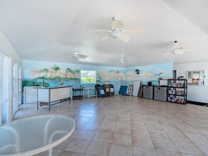 Building Photo - 100 Stevens Landing Dr