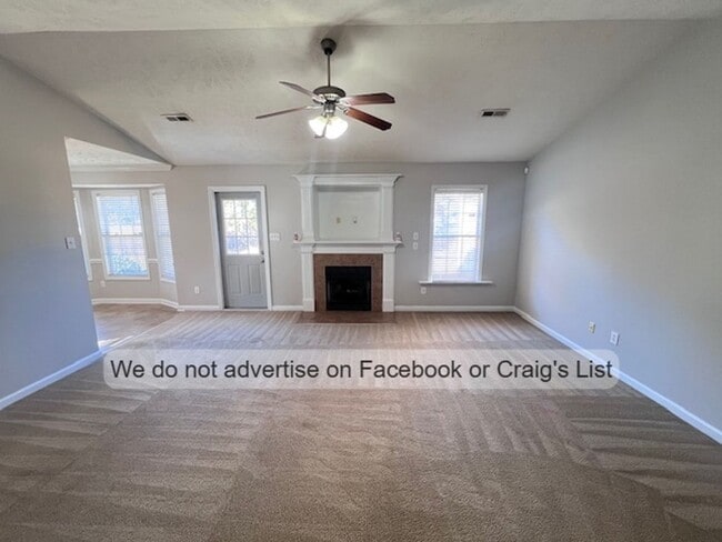 Foto del edificio - Saddle Ridge- Thackeray Drive