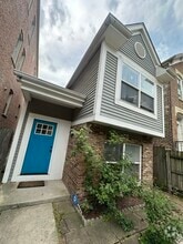 Building Photo - 1159 W 17th St
