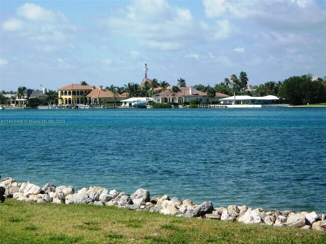 Building Photo - 19930 S Beach Rd
