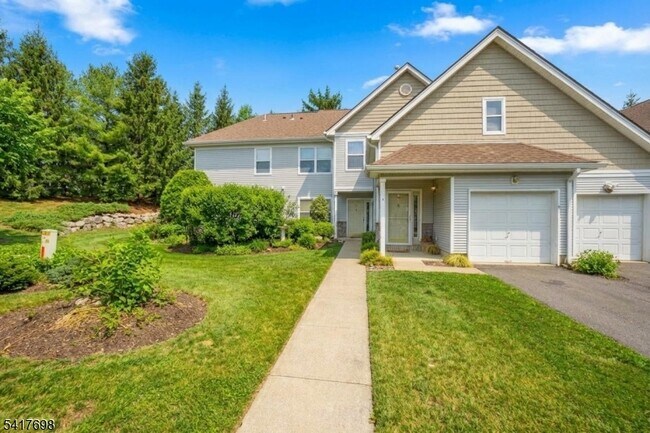 Foto del edificio - 4 Eagles Nest Ln