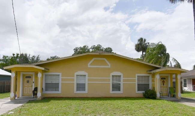 4 Bedroom 2 Bath - 4 Bedroom 2 Bath House
