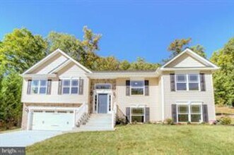 Building Photo - 1002 Aquia Dr