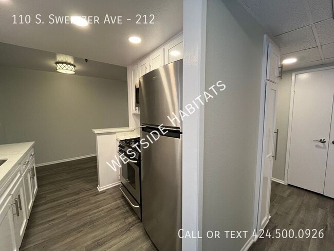Building Photo - 110 Sweetzer Ave