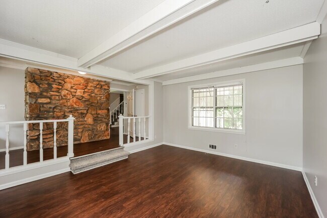 Foto del edificio - 4280 Valley Lake Terrace SW