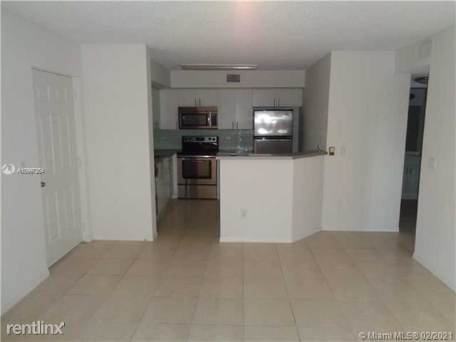 Foto del edificio - 1 br, 1 bath Condo - 3620 N 56th Ave