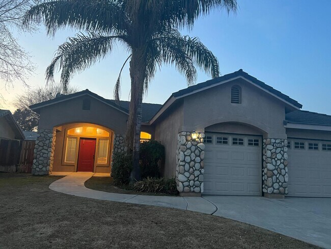 Building Photo - 4705 Polo Club Dr