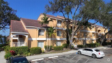 Building Photo - 2351 NW 33rd St