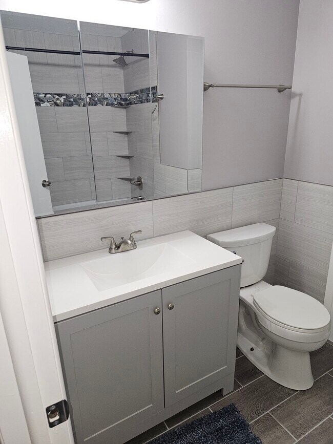 Foto del edificio - 3109 Beecher Rd