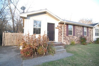 Building Photo - 2337 Cooper Terrace