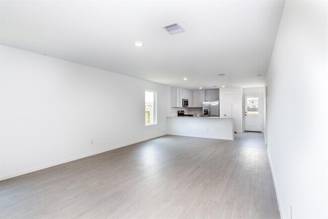 Foto del edificio - 640 Magnolia Creek Dr