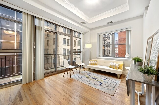 Foto del edificio - 212 W Washington St