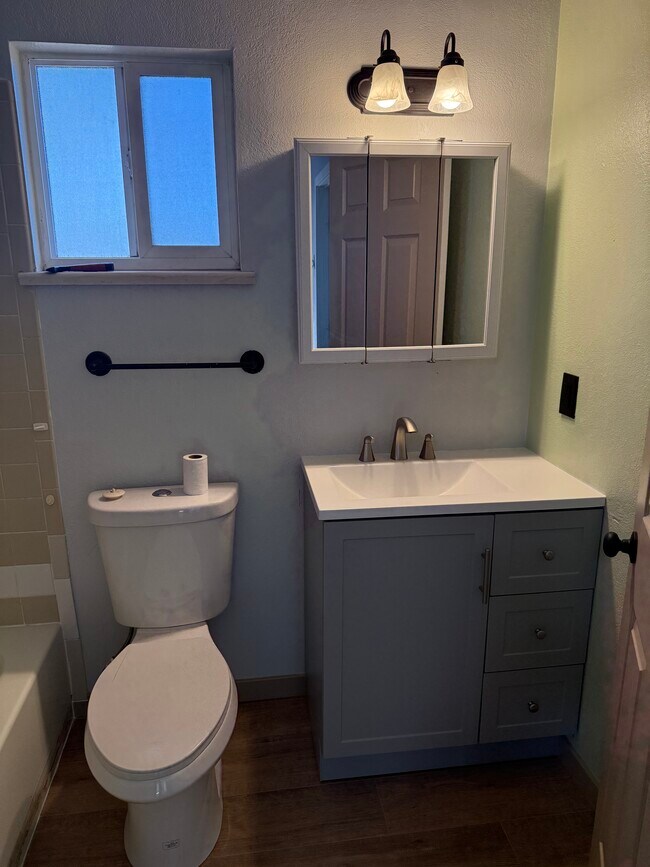 Foto del edificio - 2896 Orchard Ave