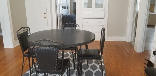 Foto del edificio - 238 Elm St