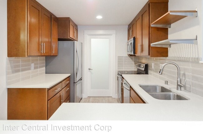Building Photo - 712 Kirkland Cir