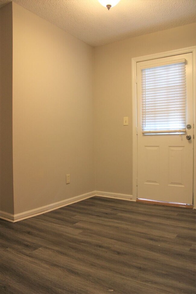 Foto del edificio - Millbrook Rental!!