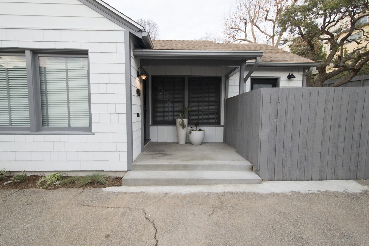 Foto principal - 845 Haverford Ave