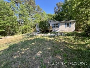 Building Photo - 137 Park W Ct