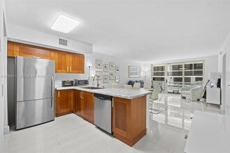 Building Photo - 9499 Collins Ave