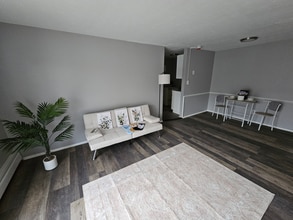 Building Photo - 13430 Euclid Ave