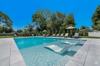 Building Photo - 630 Wild Cherry Way