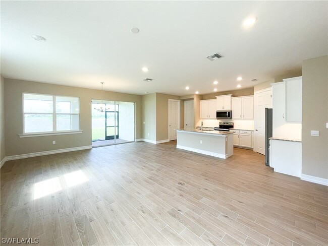 Building Photo - 831 Stonewater Lake Ter