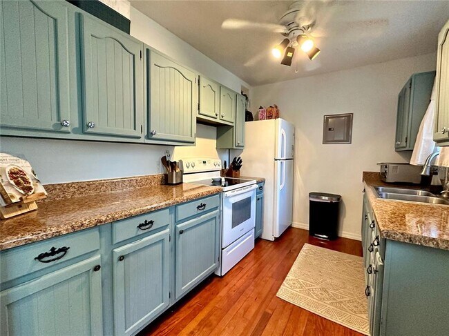 Foto del edificio - 1023 NE 5th St