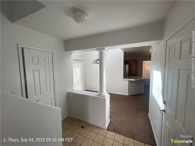 Foto del edificio - 7249 Linaria Rd