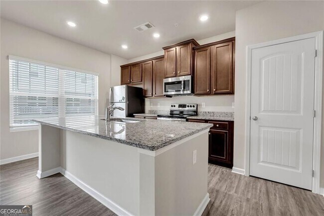 Foto del edificio - 2106 Irvin Ct