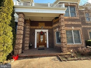 Building Photo - 8505 Howell Rd