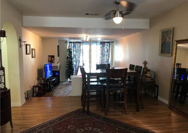 Foto del edificio - Lovely 2 bed / 1 bath condo within Wilming...