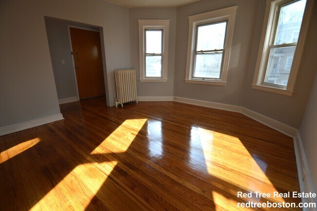 Foto del edificio - 32 Stellman Rd