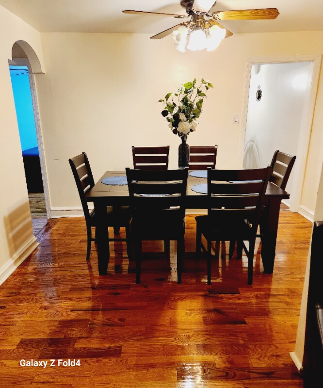 Foto principal - 8115 Forrest Ave