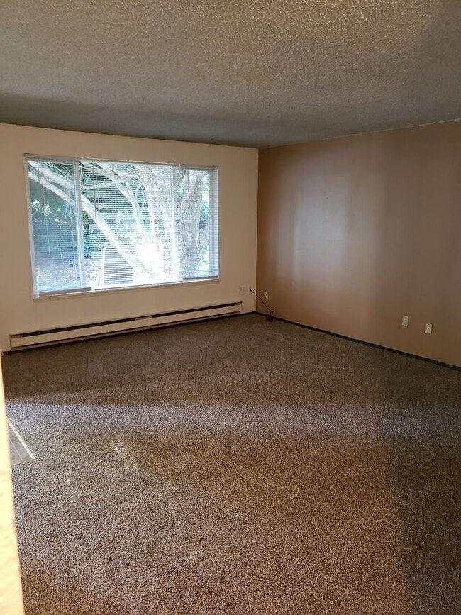 Building Photo - Muir3184